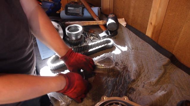 X5 4.6is Resurrection Part II: Cracking Open The LWX-500 Transfer Case смотреть онлайн
