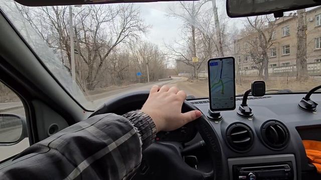 ЛУЖИ РЕШАЮТ В ЯНДЕКС ДОСТАВКЕ / КУРЬЕР ЗАБЛОКИРОВАН И ПОЧТИ В СЛЕЗАХ смотреть онлайн