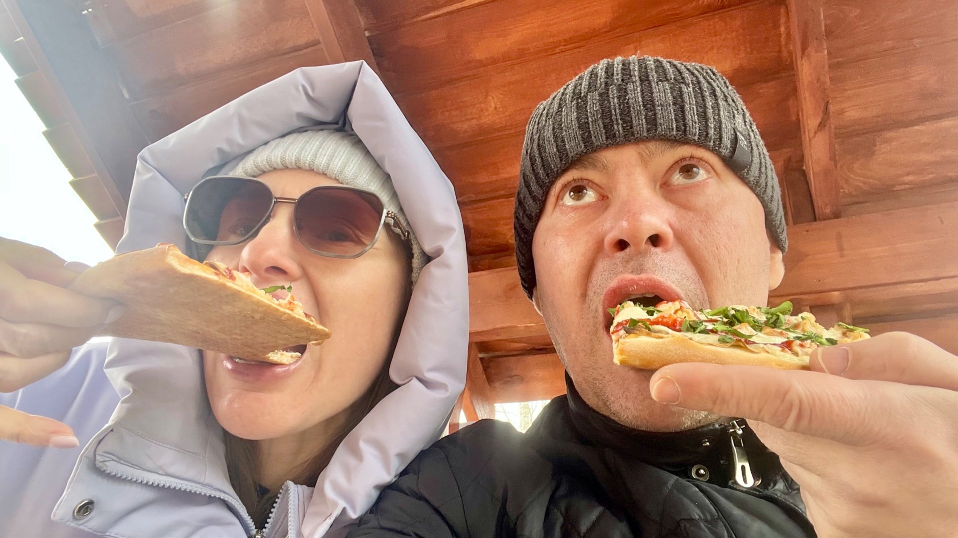 Ура, суббота!! Погнали за джинсами и первый пикник на природе 😁 смотреть онлайн