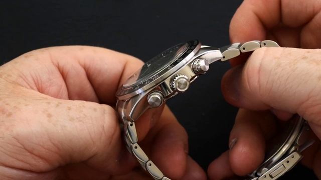 Is The Seiko Prospex Speedtimer SSC911P1 The Best Quartz Chronograph of 2022? смотреть онлайн