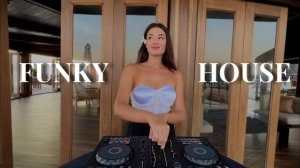 Diana Bahova | Funky Disco House Dj Live Set ( Feel Good & Groovy Vibes) | Maldives Sunset