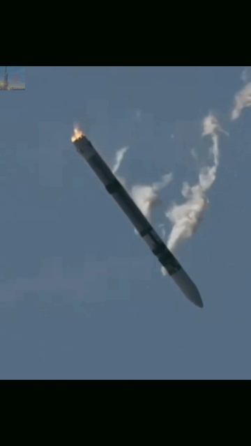 Зрелищные кадры запуска и крушение ракеты-носитель Spectrum🚀 смотреть онлайн