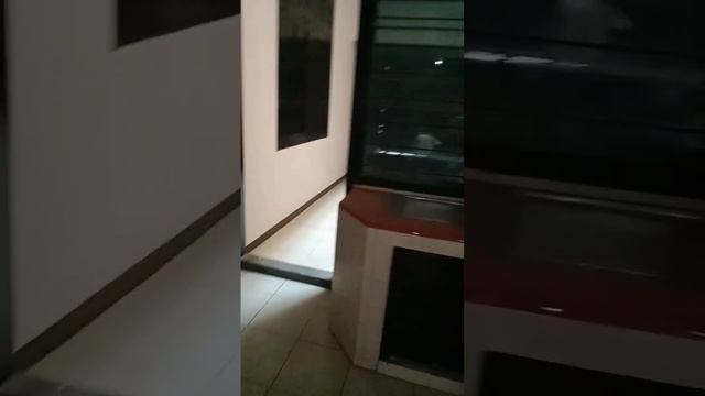 Dikontrakkan 45jt/th rumah siap huni rungkut Surabaya timur смотреть онлайн