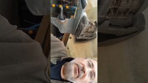 Замена сальника гребного вала на Volvo Penta SX-A