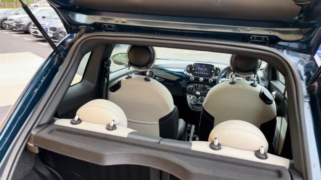Fiat 500 DOLCEVITA MHEV смотреть онлайн