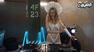 Eva Kari Tech House Music & House Mix on Underground parking