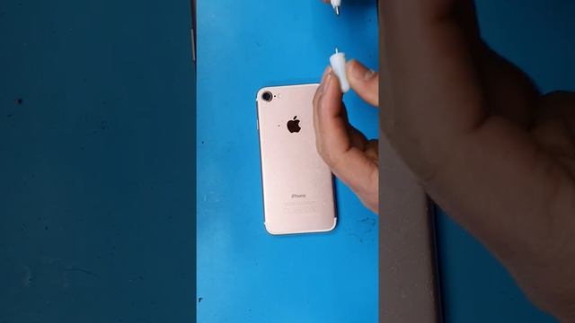 How to change apple iPhone 7 back camera lens glass fix repair replacement change guide tutorial. смотреть онлайн