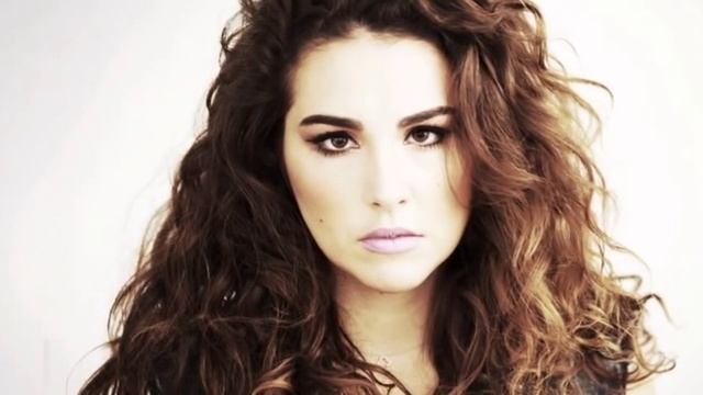 новая песня Евы Анри "Вокруг" смотреть онлайн