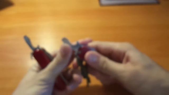 Сравнение Victorinox и Wenger смотреть онлайн