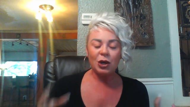 Tarot Readings and Fixing Your Spiritual Environment смотреть онлайн