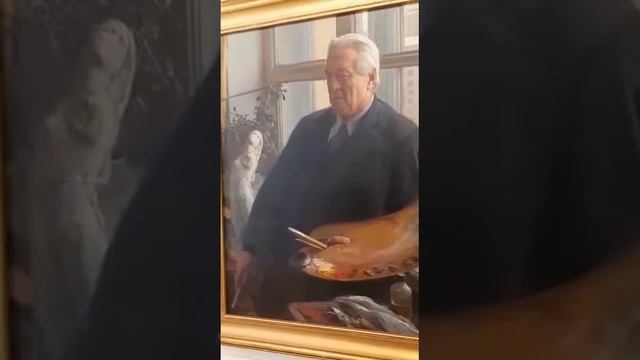 Выставка "Наследие великих мастеров". Посвящена 90-летию МСХ. С 25авгута - 12 сентября.г.Москва смотреть онлайн
