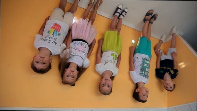 дом вверх дном смотреть онлайн