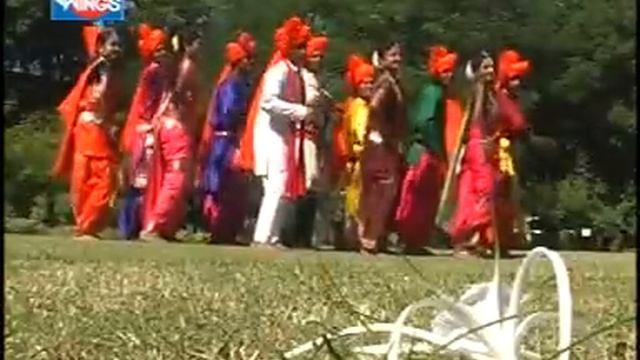 डोंगर हिरवागार माय तुना डोंगर हिरवागार - धीरज चौधरी अहिराणी सप्तशृंगीदेवी गीत | Dongar Hirva Gar Aa смотреть онлайн