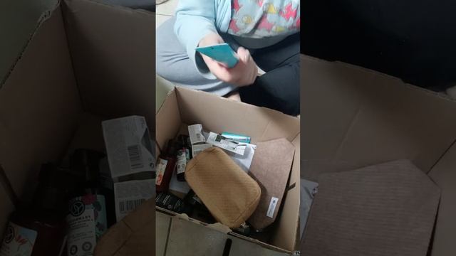 spacchettiamo catalogo 5 💚 YR 2024 ( un po' in ritardo ) смотреть онлайн
