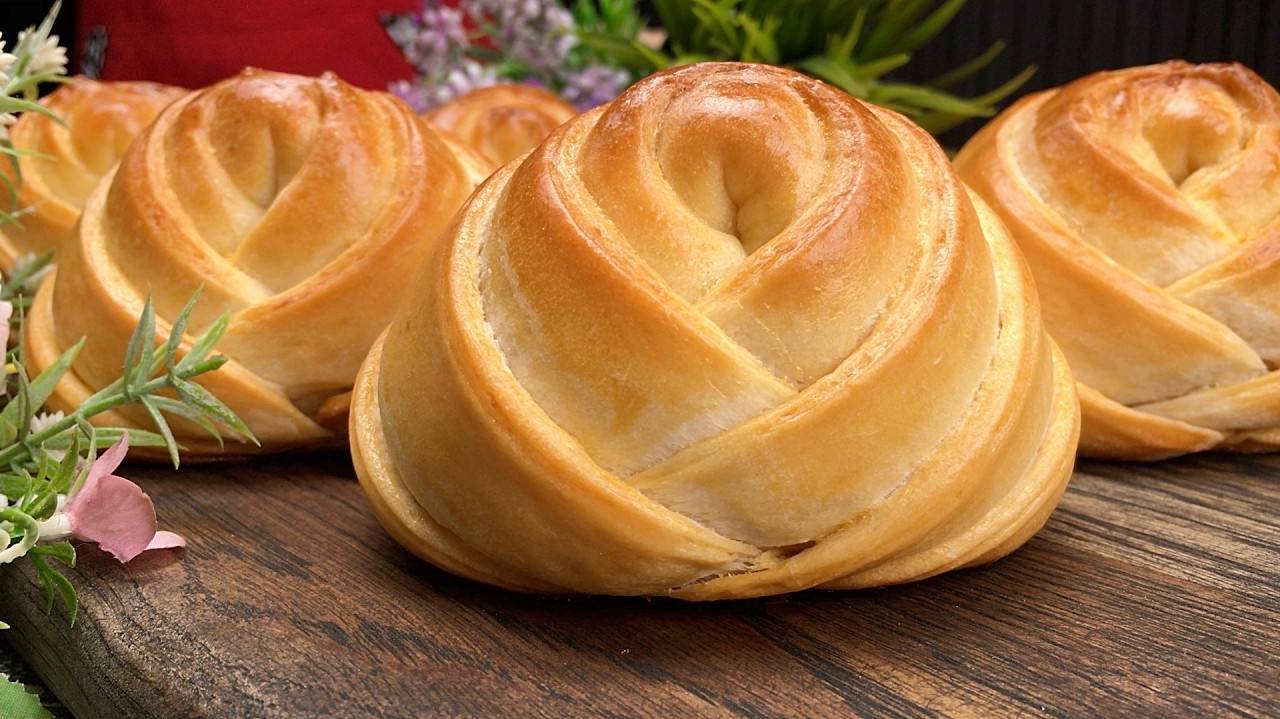 Нереально вкусно! Пуховые булочки! Просто и доступно! БЫСТРЫЕ БУЛОЧКИ к ЧАЮ! смотреть онлайн