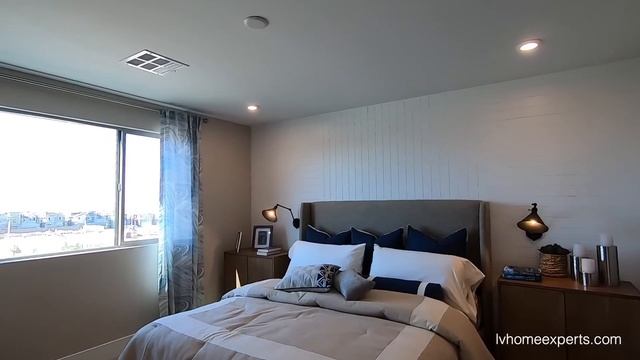 Modern Life Townhome for Sale Henderson $333K's+, 1924 Sqft, 3BD, 2.5BA, Loft, 2CR, Backyard. смотреть онлайн