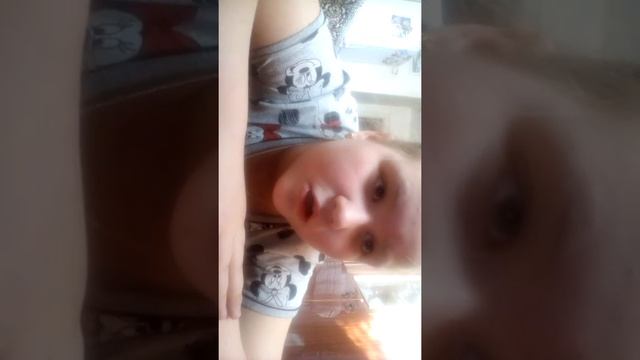 Трюк мост в шпагат смотреть онлайн
