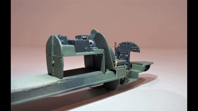 Revell 1/48 De Havilland Mosquito Mk.IV (modified)- "Build Update #2" (12.7.18) смотреть онлайн