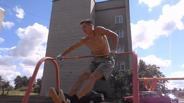 Дворовой спорт в Даугавпилсе. Видео второе. смотреть онлайн