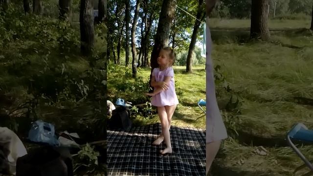 Песня "Маруся" Исполняет Варя 4 года смотреть онлайн
