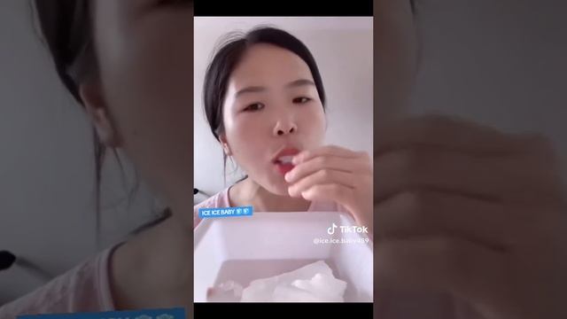 мукбанг, жёсткая наледь из морозилки, очень вкусно! смотреть онлайн
