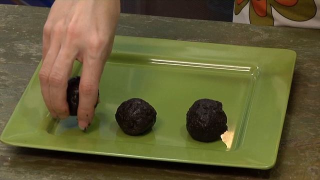 Cake Pops De Oreo. Bolitas De Galletas Oreo Y Queso.