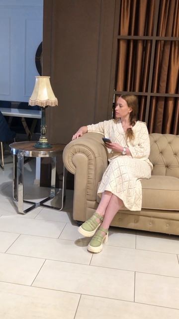 Декоративные настольные светильники и лампы в наличии в нашем салоне мебели, декора и освещения смотреть онлайн