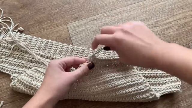 Вяжем жилетку из Pinterest крючком смотреть онлайн