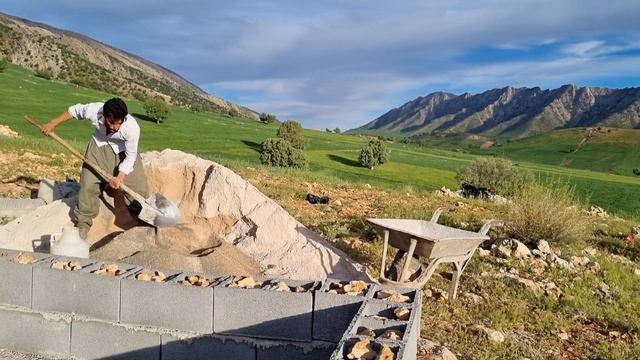 Overcoming severe scorpion stings in the nomadic lifestyle" смотреть онлайн