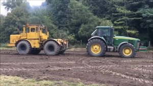 Кто кого? Кировец К-700 против тракторов!