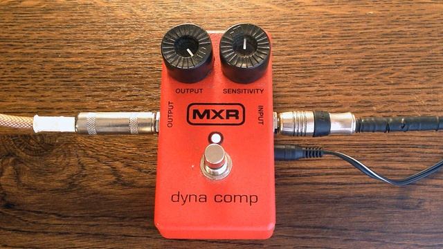 MXR M102 DYNA COMP In-Depth Review [Bass] смотреть онлайн