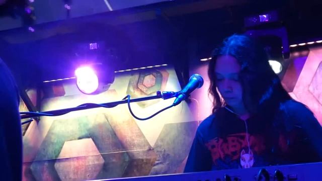 Desert Moon - Dennis DeYoung (Cover) - Live at K-Pub BBQ смотреть онлайн