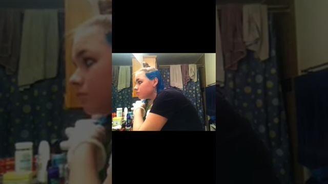 Blue to Green Ombré Hair Tutorial смотреть онлайн