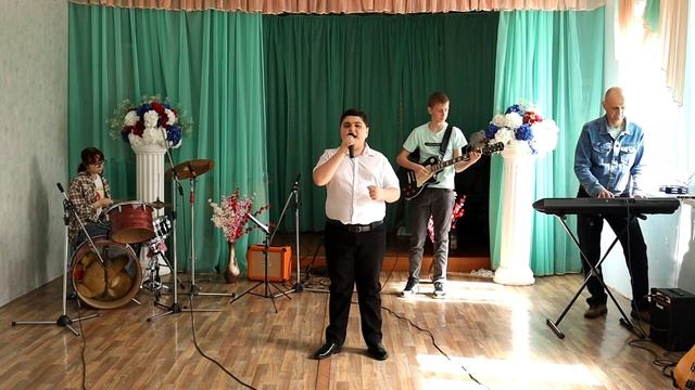 ВИА Клондайк - Там где клён шумит смотреть онлайн