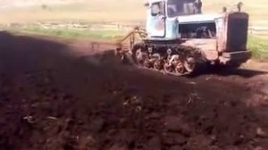 дт-75 казахстан пашет огород