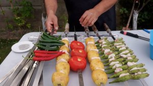 Люля-кебаб из баранины и овощи на шампурах на мангале. Сочный и вкусный рецепт от Жоржа