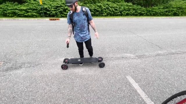 MAXFIND FF AT All terrain electric skateboard- first impressions смотреть онлайн