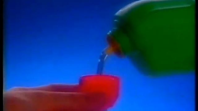 Реклама Domestos Унищожава всички познати микроби навсякъде в дома ви 2000 (BG) смотреть онлайн