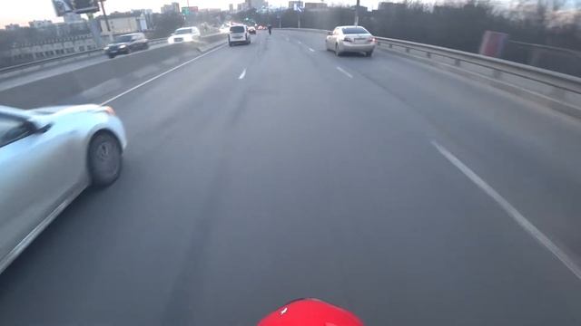 Stant покатушка со стилевым трюкачём от жука до Кузьминок смотреть онлайн
