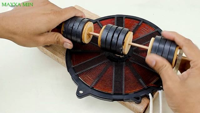 Free Electricity Generator 220v Electric Induction Chula Copper Coil rotate Magnet Energy Generator смотреть онлайн