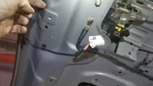 Гранд старекс. Открывание задней двери из салона