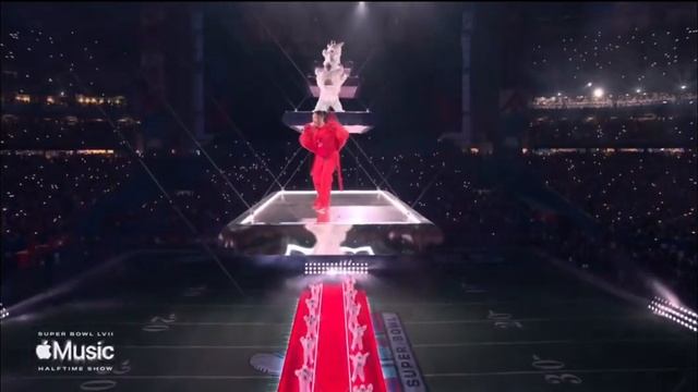 Rihanna -Super Bowl 2023 Live Performance смотреть онлайн