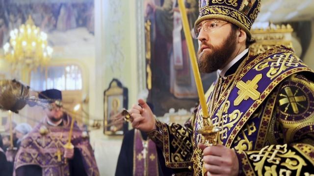 Митрополит Игнатий совершил Всенощное бдение в Покровском соборе смотреть онлайн