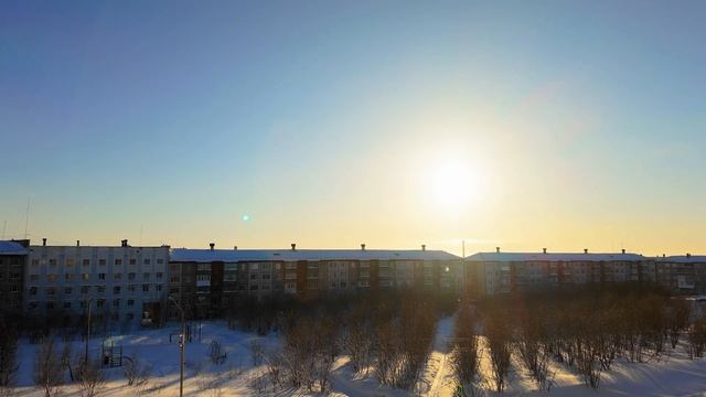 Солнце как на пляже в Воркуте timelaps смотреть онлайн