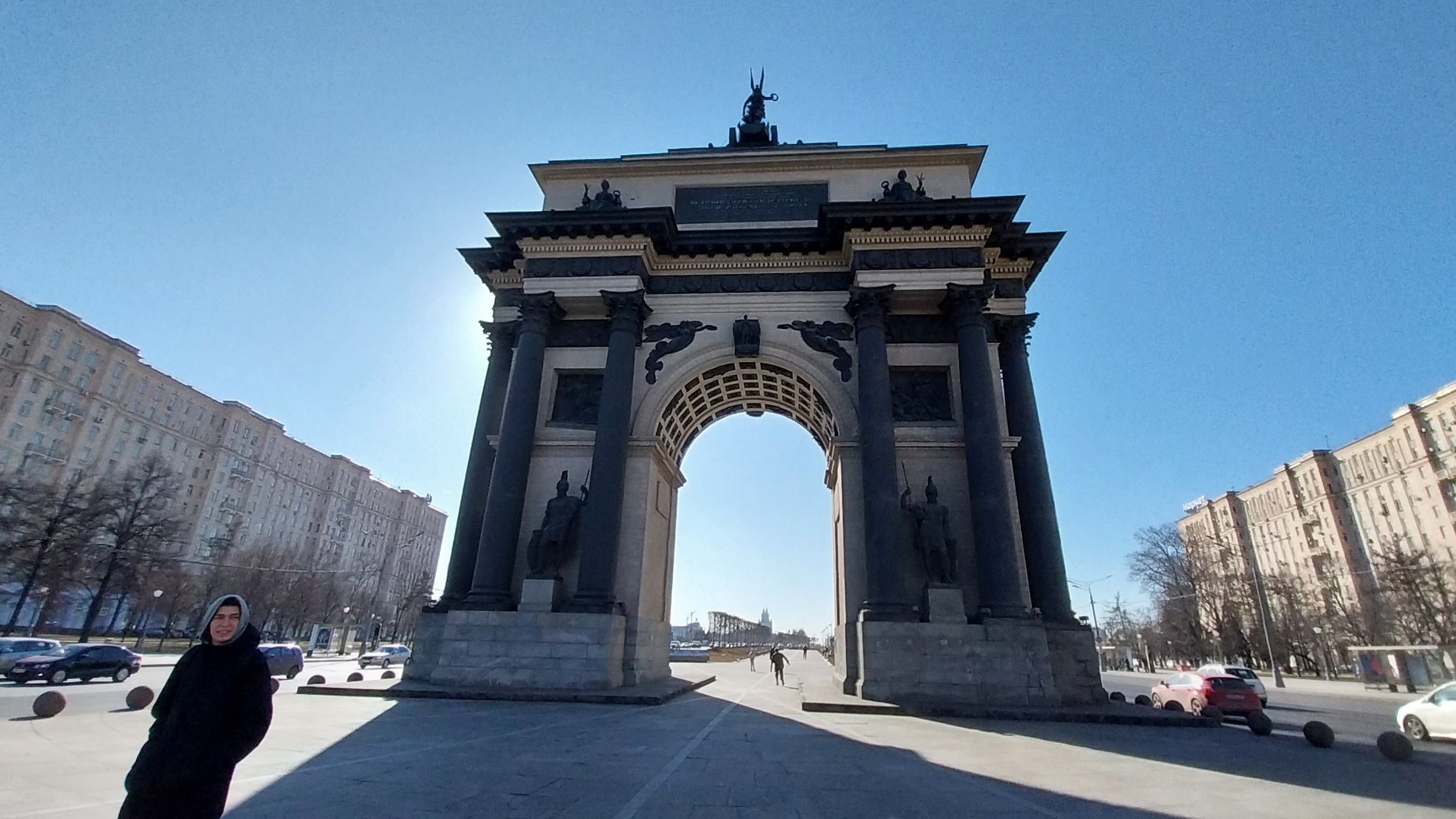 Триумфальная Арка в Москве смотреть онлайн