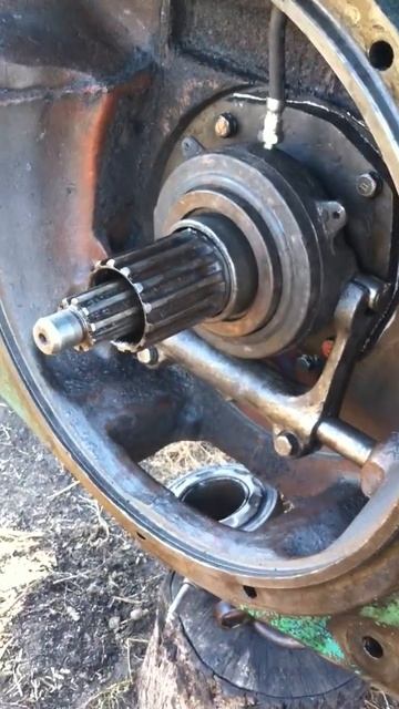 сцепление юмз с кольцом дт 75 пружины и выжимной т 150 смотреть онлайн