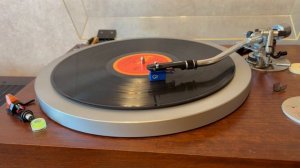 [продаю] AC/DC – Back In Black - LP - Australia 1st press, 1980, сост G+, близко к VG, песочек есть