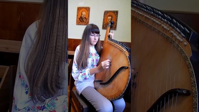 Д Діденко варіації на тему украінськоі народної пісні Вечір на дворі Виконує Петрина Анна смотреть онлайн