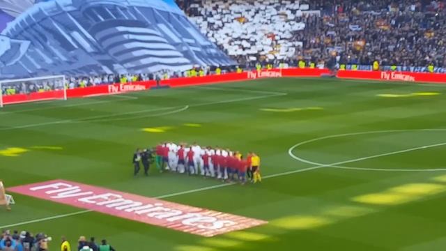 Hala Madrid y nada mas El clasico (12.23.2017) in Santiago Bernabeu смотреть онлайн