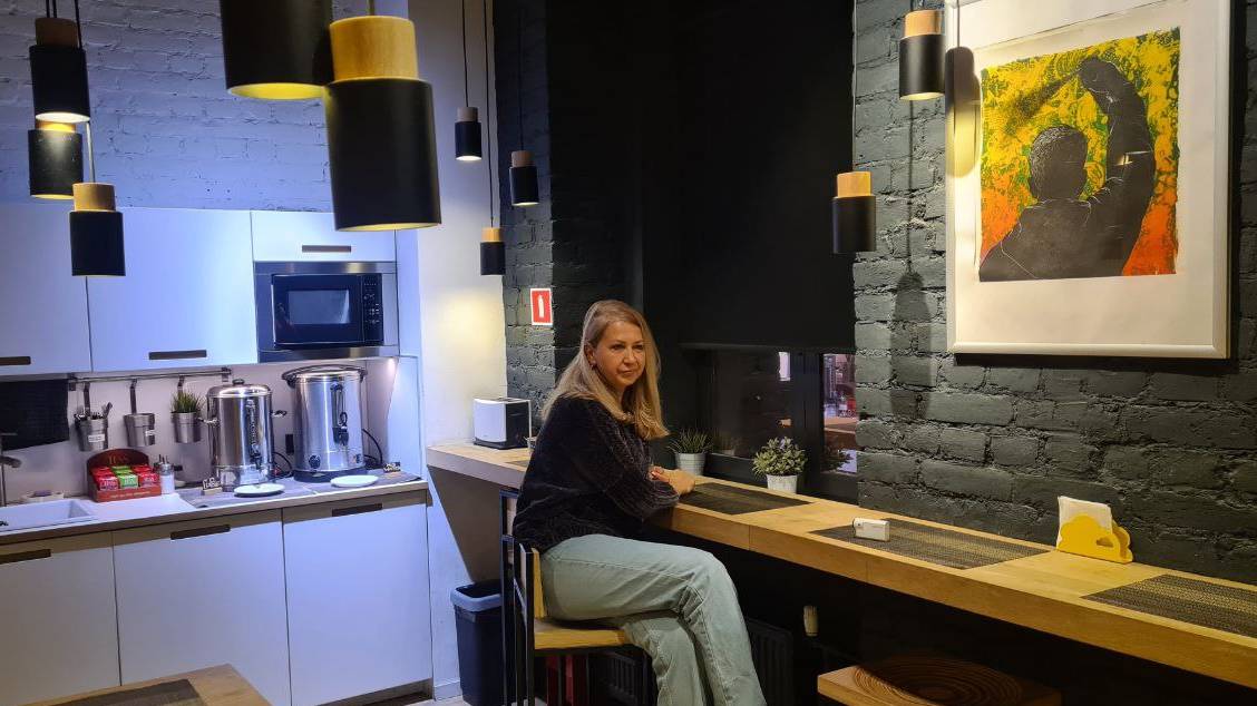 Хостелы Санкт-Петербурга. InBox Capsule - стильный хостел, бессонная ночь.